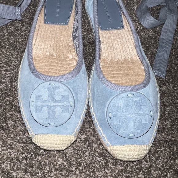 Tory Burch Minnie Espadrille lace up - Picture 3 of 10